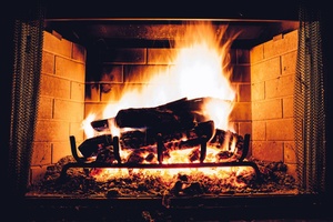 Bois De Chauffage 100kg - Mélange Sapin/Pin/Épicéa, Séché En Chambre, Bûches 25cm - Pour Cheminée, Four, Barbecue | Combustible Naturel Sec