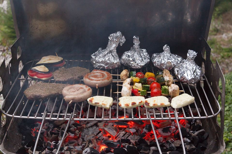 Pourquoi préférer le barbecue au charbon de bois ?