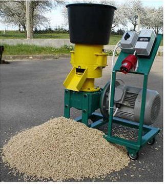 La presse avec un broyeur